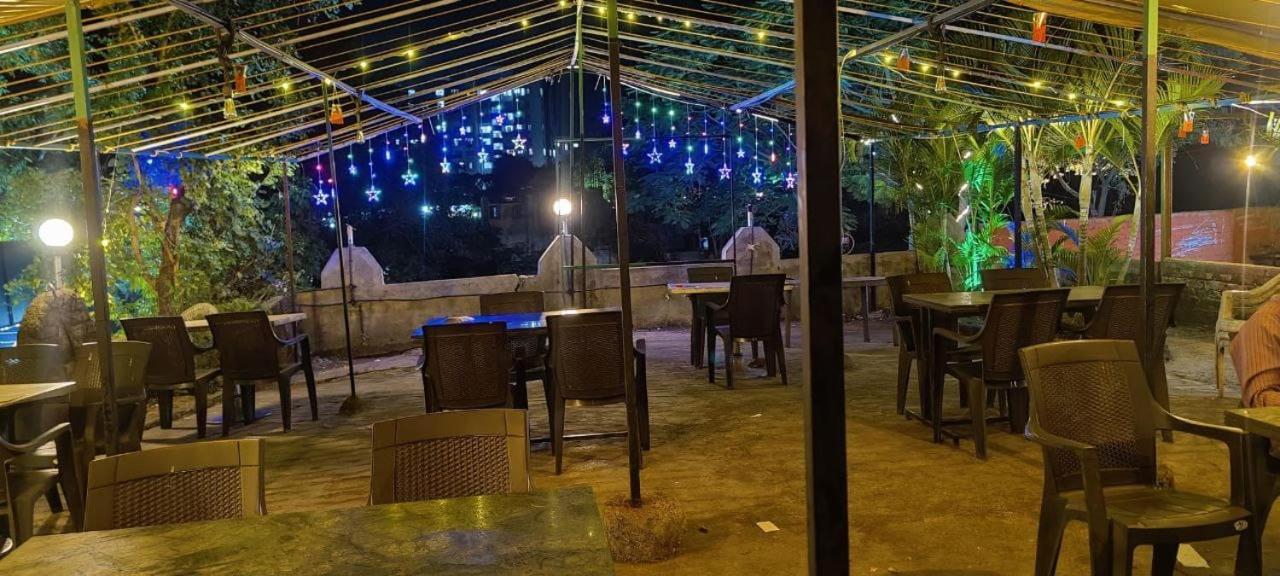 Hotel Anvisha Executive Mangvadi Buitenkant foto